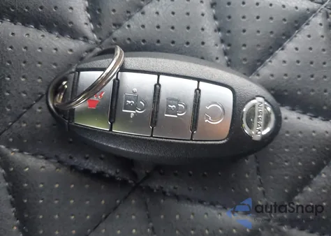 2017 Nissan Rogue S/Sl из США, поврежденный, VIN 5N1AT2MT5HC896717